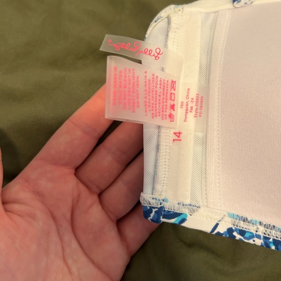 NWOT Lilly Pulitzer two piece bikini - Picture 5 of 7